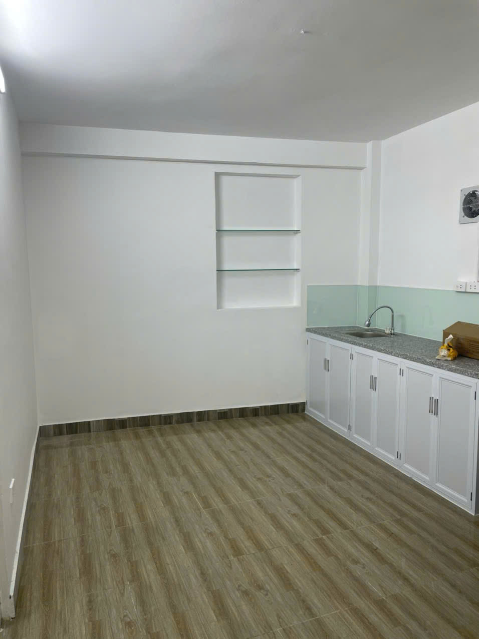 CCMN 2PN Ngõ Bạch Mai- Hai Bà Trưng. Khu BKX, 50m2, 6tr