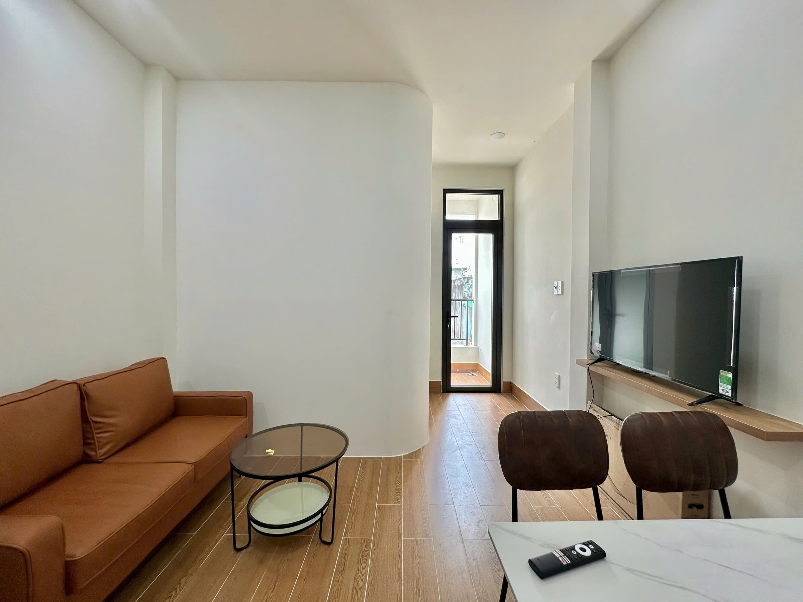 🏡 HOT! CĂN HỘ 1PN BAN CÔNG SIÊU XINH – Ở NGAY CÔNG VIÊN LÊ THỊ RIÊNG – QUẬN 10
