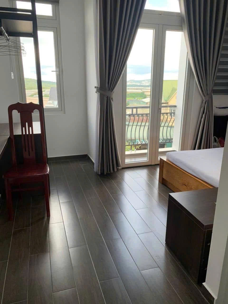 CHO THUÊ KHÁCH SẠN PHƯỜNG 8 ĐÀ LẠT - 6PN - 20TR